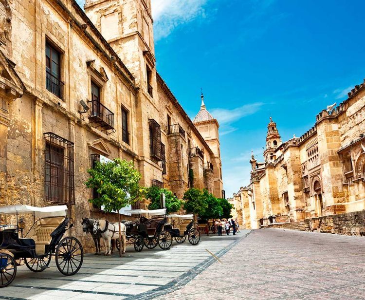 Routes through Córdoba. Guided Tours - Feel the City Tours